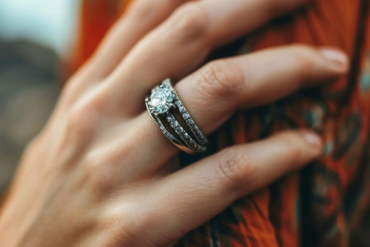 Refined Radiance. Everyday Elegance